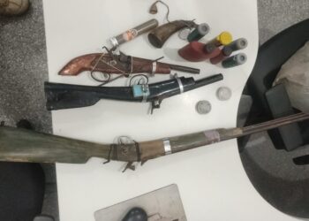 Polícia Civil prende homem em flagrante por posse ilegal de arma após denúncia de maus-tratos contra criança em Cristinápolis