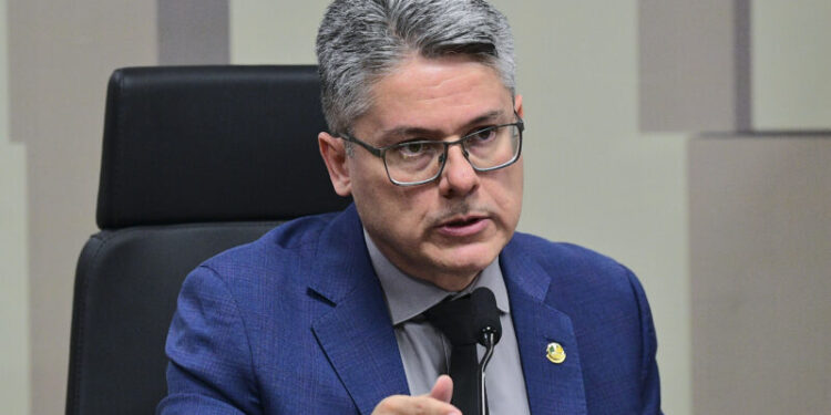 Com o fim do carnaval senador espera instalação de CPI