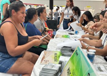 Seasic entrega mais de mil Cartões CMais em Lagarto e reforça segurança alimentar