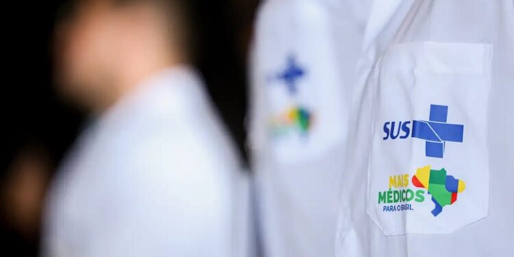 Mais Médicos: Saúde anuncia 2,2 mil novas vagas e cadastro reserva