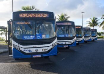 Prefeitura de Aracaju anuncia ônibus com ar-condicionado e Wi-Fi e inicia modernização da frota do transporte coletivo