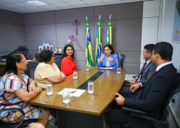 Emília Corrêa recebe visita institucional da Associação dos Procuradores Municipais