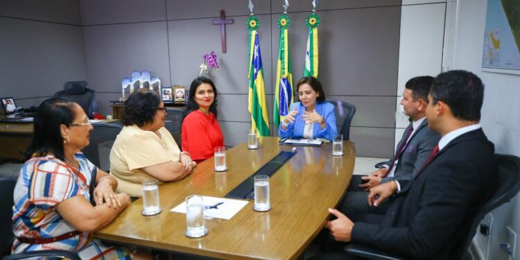 Emília Corrêa recebe visita institucional da Associação dos Procuradores Municipais