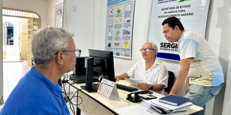 Prefeitura de São Cristóvão oferece o serviço de emissão da CAF para o agricultor familiar do município