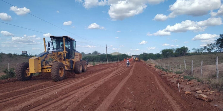 Governo de Sergipe investe mais de R$ 30 milhões em rodovia que ligará os povoados Lagoa da Volta e Linda França