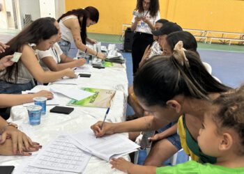 Secretaria da Assistência Social entrega Cartões CMais em oito municípios sergipanos e fortalece segurança alimentar