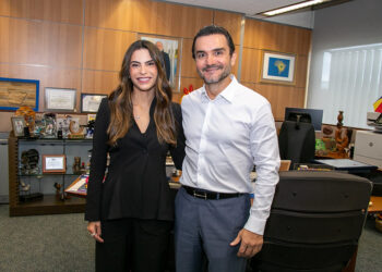 Como presidente da Comissão de Integração Nacional, Yandra Moura se reúne com o ministro do Turismo para discutir desenvolvimento regional