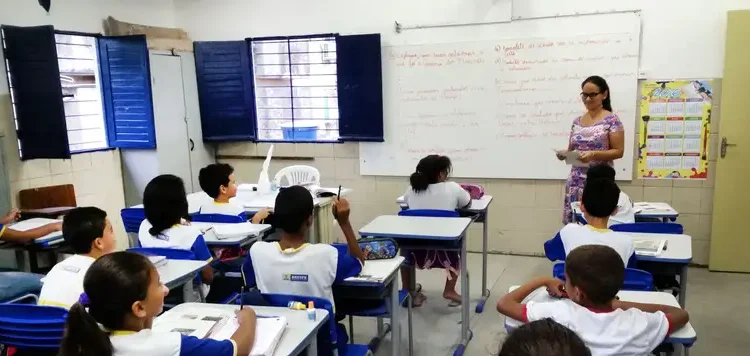 Aprendizagem na educação básica ainda não retomou níveis pré-pandemia