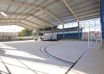 Governo de Sergipe entrega quadra e climatização do Colégio Estadual João Batista Nascimento