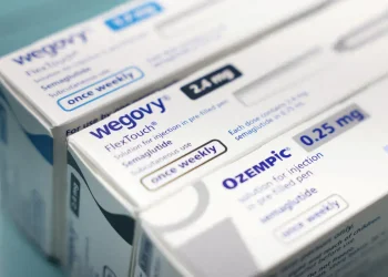 Anvisa obriga retenção de receita para venda de canetas como Ozempic 