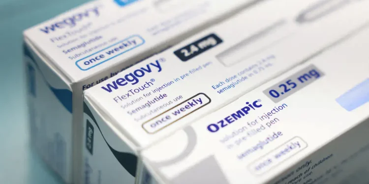 Anvisa obriga retenção de receita para venda de canetas como Ozempic 