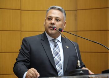Deputado Ibrian de Valmir destaca investimentos para educação em Lagarto