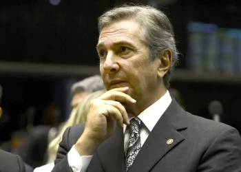 Ex-presidente Fernando Collor é preso em Maceió