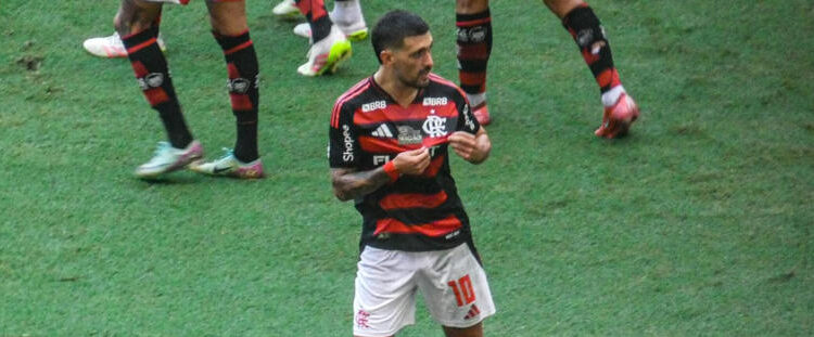 Artilheiro do Brasileirão: Arrascaeta tem atuação brilhante em vitória do Flamengo