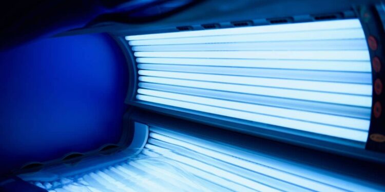 Anvisa proíbe lâmpadas utilizadas em equipamentos de bronzeamento artificial