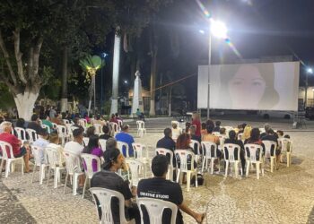 Curta-SE 23: Itabaiana recebe sessão gratuita de cinema na praça Fausto Cardoso