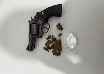 Polícia Civil identifica homem condenado por homicídio após denúncias de tráfico de drogas e porte ilegal de arma em Propriá