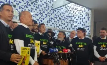 Presos do 8 de Janeiro: oposição protocola no STF habeas corpus coletivo