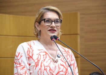 “Estou sendo vítima de ataques sistemáticos”, denuncia Linda Brasil