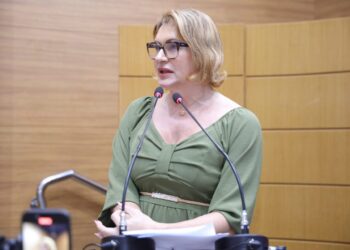Deputada Linda Brasil destaca Abril Verde e combate ao racismo religioso