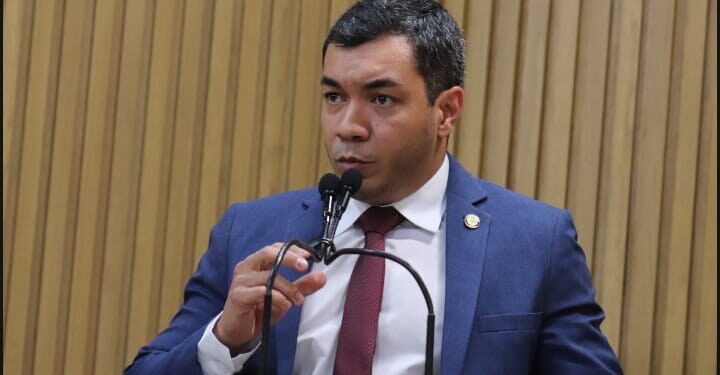 Levi Oliveira lamenta acidente de ônibus em Dores e reforça importância do apoio aéreo em ações de resgate