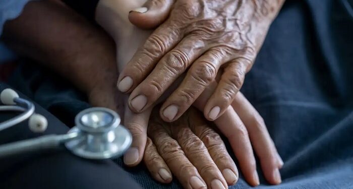 Brasil pode ter mais de 1 milhão de pessoas com Parkinson em 2060, aponta estudo