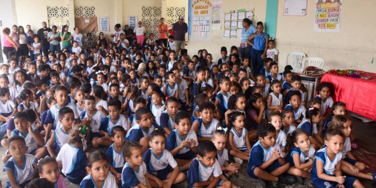 EMEF Otília de Araújo Macêdo celebra os povos originários e recebe a visita da tribo Kariri-Xocó