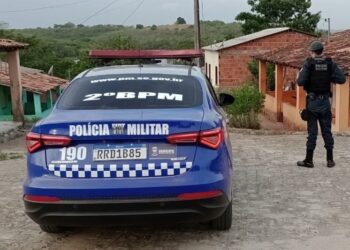 Polícia Militar intensifica policiamento de trânsito em Propriá