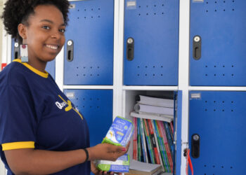 Programa Cuidar-Se já distribuiu mais de 800 mil absorventes a estudantes da rede estadual