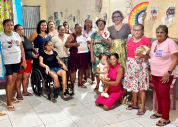 Em Poço Redondo, Linda Brasil dialoga com artesãs e prestigia produção cultural da região