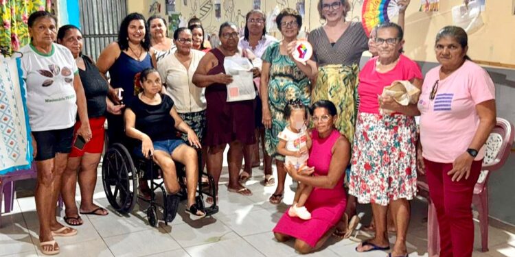 Em Poço Redondo, Linda Brasil dialoga com artesãs e prestigia produção cultural da região