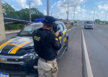 Número de infrações dispara 39% nas rodovias federais em 2025