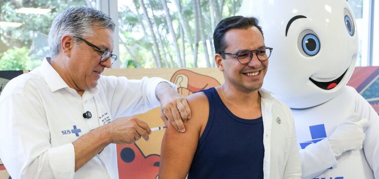 Ministério da Saúde realiza Dia D de vacinação contra a gripe neste sábado 