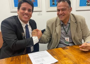 Prefeito de Muribeca assina acordo inédito em Sergipe para melhoramento genético leiteiro