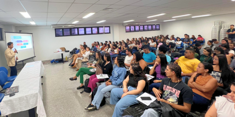 Mais de 140 estudantes participam de integração para estágio curricular