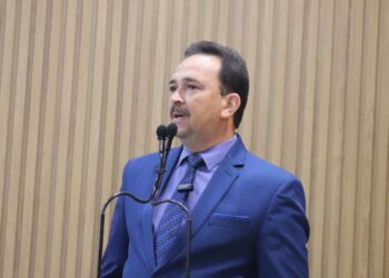 Fábio Meireles (PDT) critica SMS e expõe situação da UBS Anália Pina, sem médico há três meses, no conjunto Tamandaré