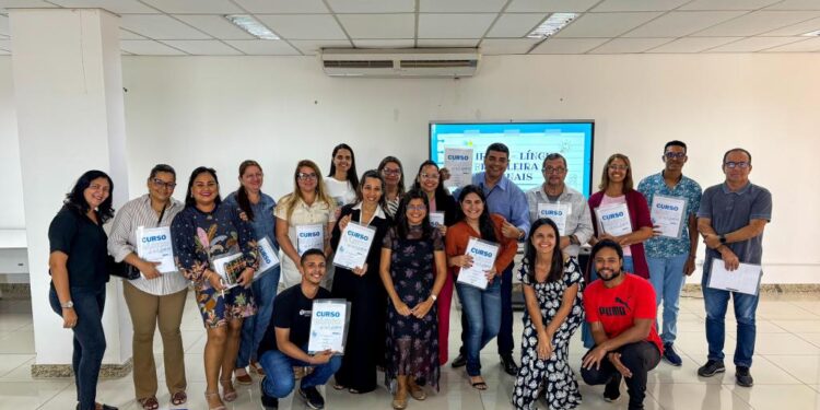 Educação de Aracaju promove capacitação de Libras para servidores
