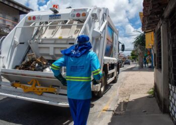 Coleta de lixo domiciliar está regularizada em Aracaju