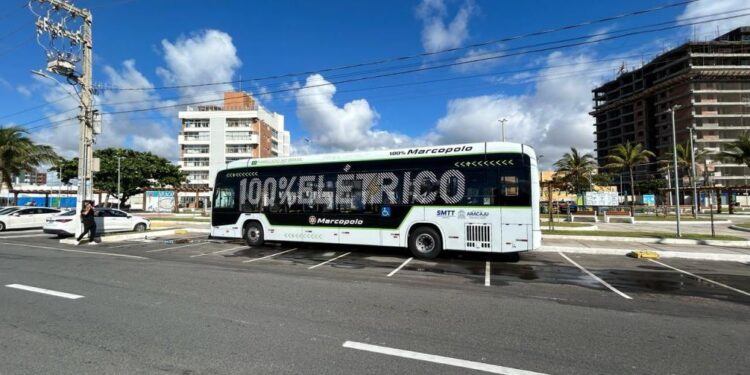 Ônibus elétrico segue em fase de teste em Aracaju até o fim de maio