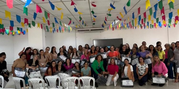 Educação de Aracaju: professores participam de formação para a melhoria da aprendizagem dos alunos das creches