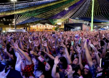 Contagem regressiva para o início do Forró Caju 2025 com atrações locais e nacionais