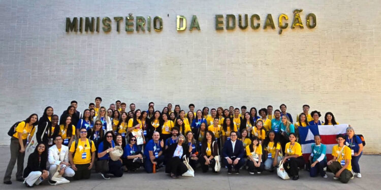 Programa Jovem Parlamentar do Mercosul leva estudantes de Sergipe a visitas técnicas e palestras em Brasília