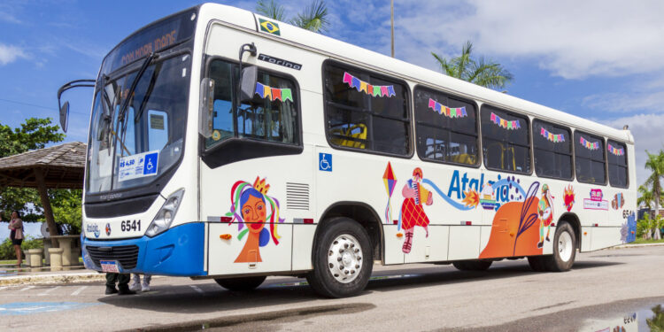 Operação São João com Mobilidade garantirá linhas extras de ônibus no Arraiá do Povo