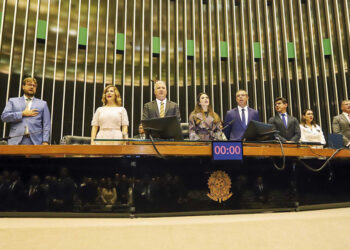 Câmara dos Deputados celebra os 50 anos da TV Atalaia com presença do governador de Sergipe