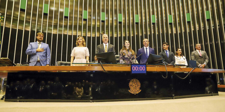 Câmara dos Deputados celebra os 50 anos da TV Atalaia com presença do governador de Sergipe