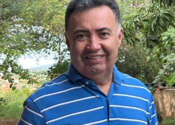 Pastor Heleno se destaca em pesquisas para as duas esferas: estadual e federal