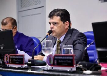 Thiago Correa propõe acesso gratuito à cannabis medicinal pelo SUS em São Cristóvão