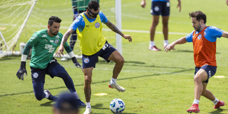 Escalação do Bahia: Ceni terá dois retornos para encarar o Red Bull Bragantino