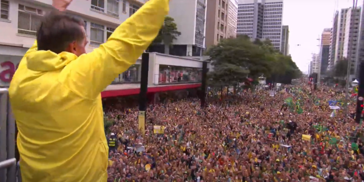 Bolsonaro volta a convocar manifestação para 29 de junho, na Avenida Paulista