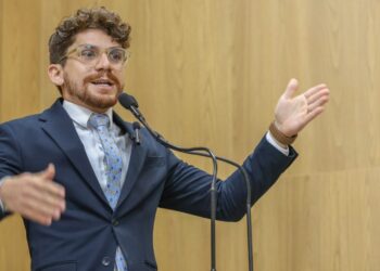 Fogos: “O que é uma diversão para alguns, é sofrimento para muita gente”, diz Breno Garibalde